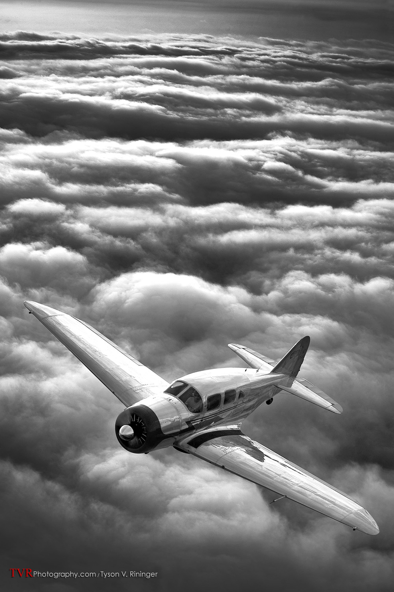 Illustration for article titled All These Jaw-Dropping Airplane Images Were Taken By This Flying Photog